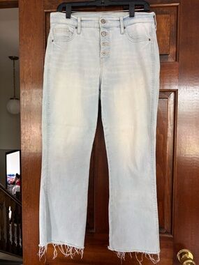 Old Navy Light Blue Flare Jeans with Secret Slim Pockets